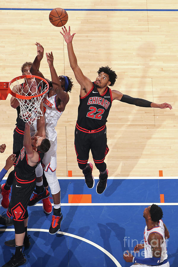 Chicago Bulls V New York Knicks Photograph by Nathaniel S. Butler