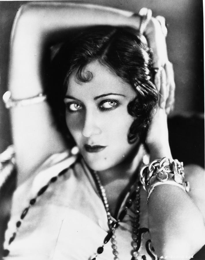 Gloria Swanson Photograph by Movie Star News - Fine Art America