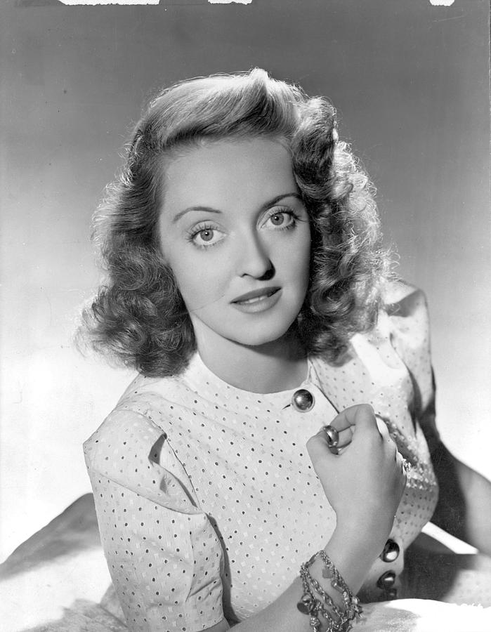 Bette Davis Photograph by Movie Star News | Fine Art America