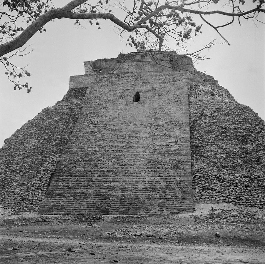Chichen Itza, Mexico #17 Photograph by Michael Ochs Archives