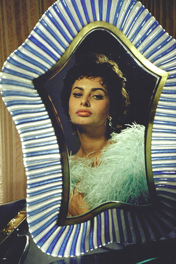 Sophia Loren Digital Art by Loomis Dean - Pixels