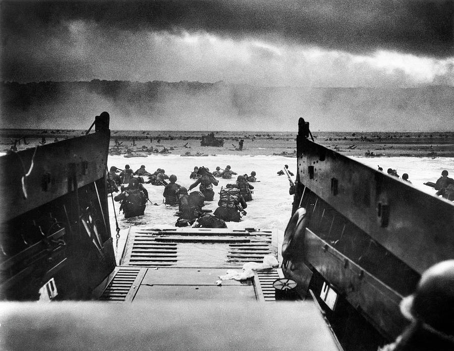 World War II, D-day, 1944 Photograph by Robert Sargent