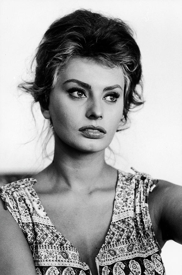 Sophia Loren #18 Photograph by Alfred Eisenstaedt