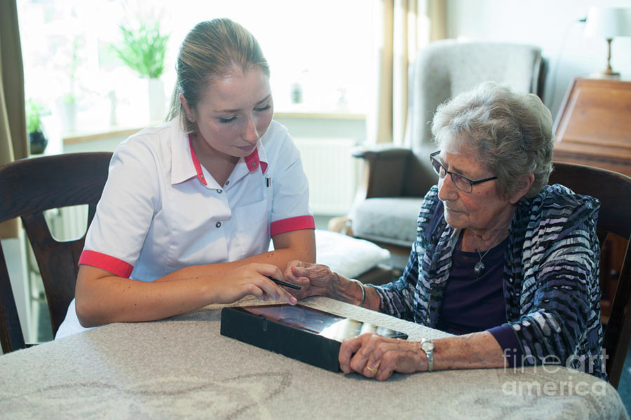 Home Care Nursing #19 Photograph by Arno Massee/science Photo Library