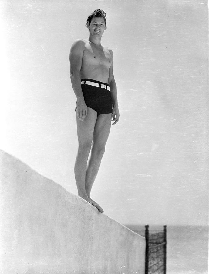 Johnny Weissmuller Photograph by Movie Star News - Fine Art America