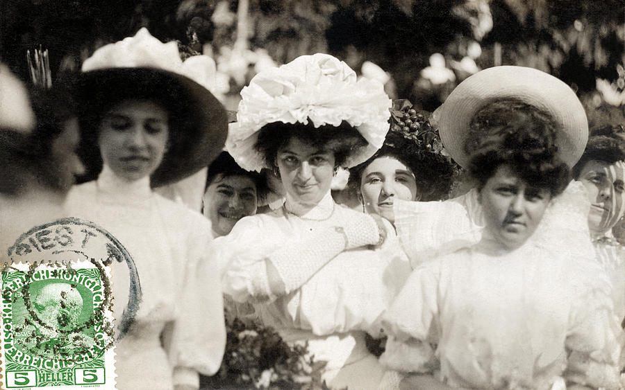 1908 Fashionable Ladies of Trieste Photograph by Historic Image