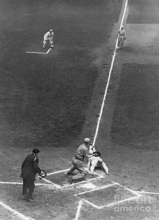 1913 World Series Photograph by Bettmann