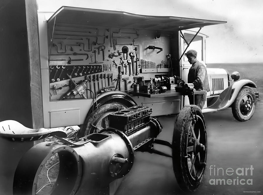 1920s Auto Mechanic With Truck And Tools Photograph by Retrographs