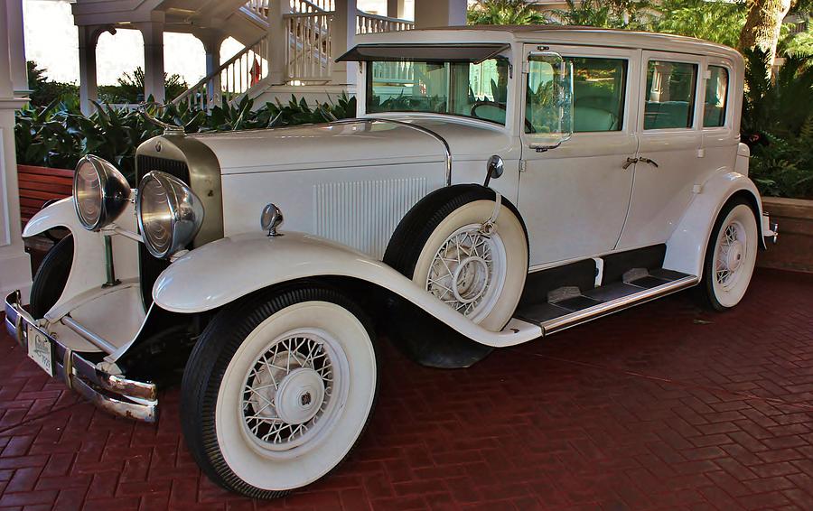 1929-cadillac-francois-gendron.jpg