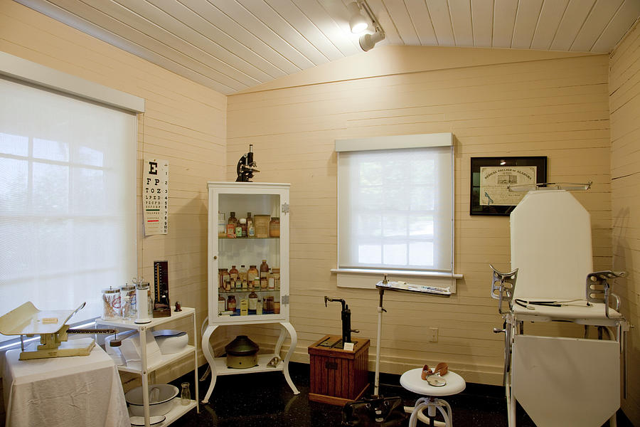 1930s exhibit view of a typical doctors office located in the Mobile Medical Museum, which is housed in the Vincent/Doan House built in 1827 and is one of the oldest structures in Mobile, Alabama Painting by Carol Highsmith