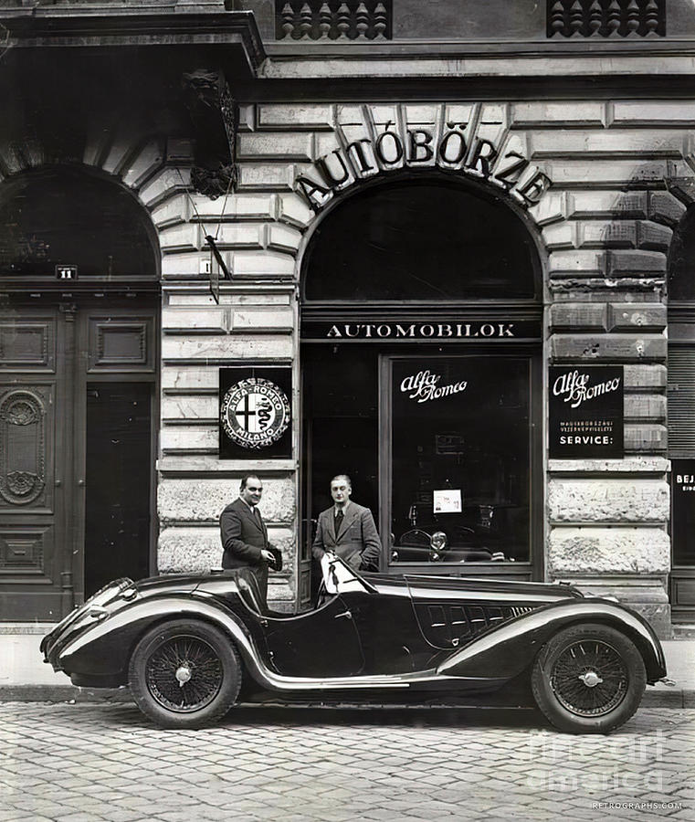 1939 Alfa Romeo 8c2900 Spyder Auto Borzi Dealership Photograph by Retrographs