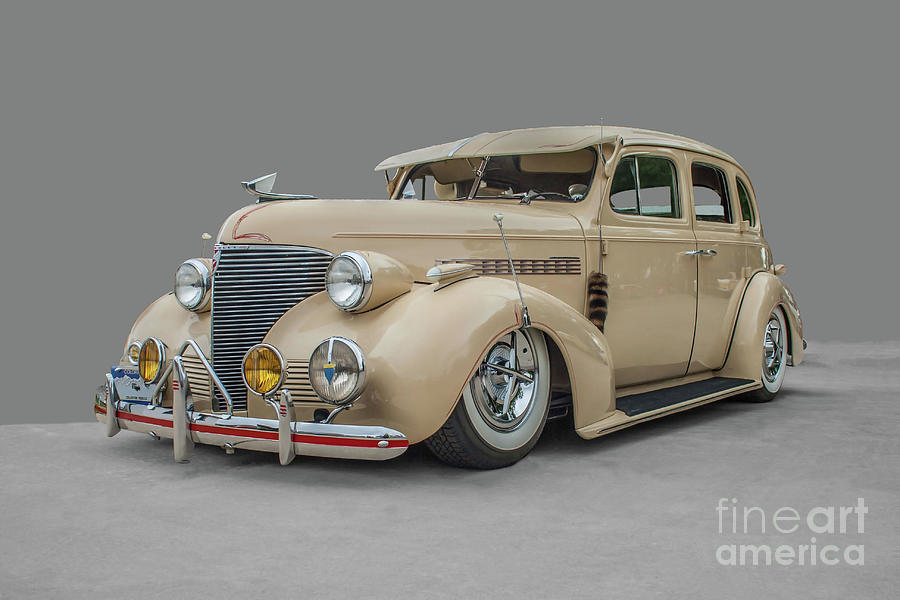 1939 Chevrolet Master Deluxe Photograph by Tony Baca