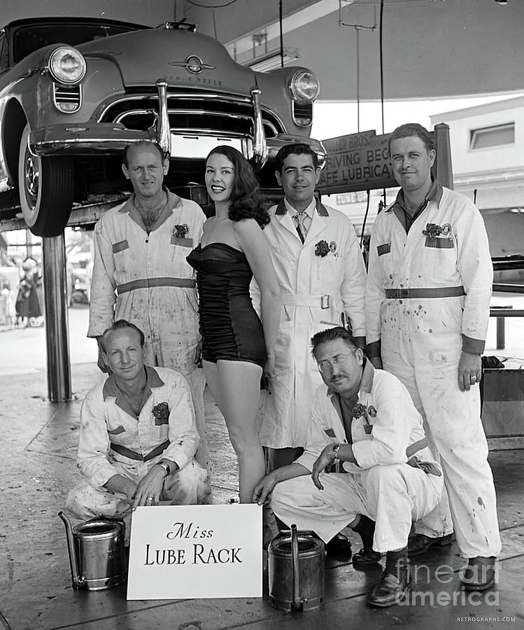 1960s Miss Lube Rack With Fashion Model And Crew Photograph by Retrographs