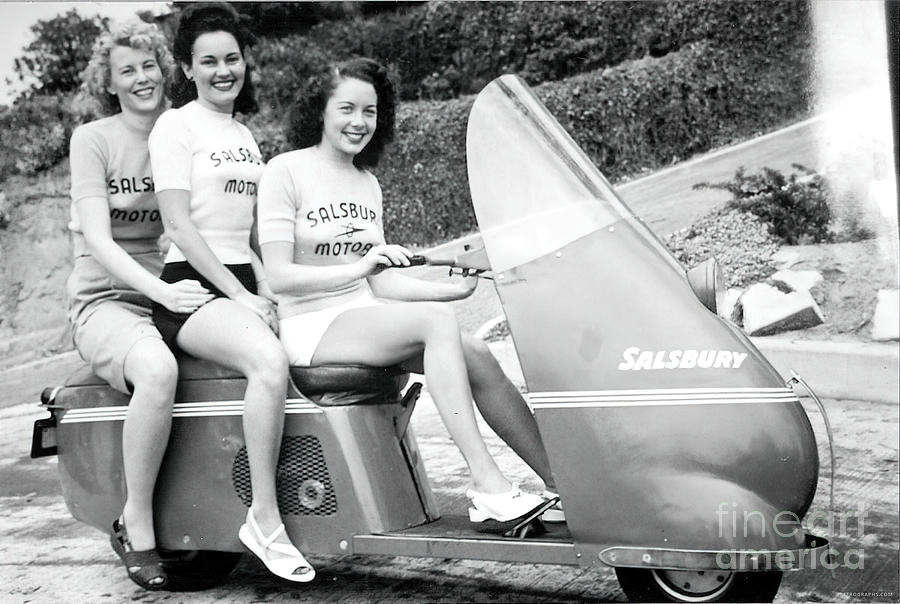 1960s Three Women On Salisbury Motor Scooter Photograph by Retrographs