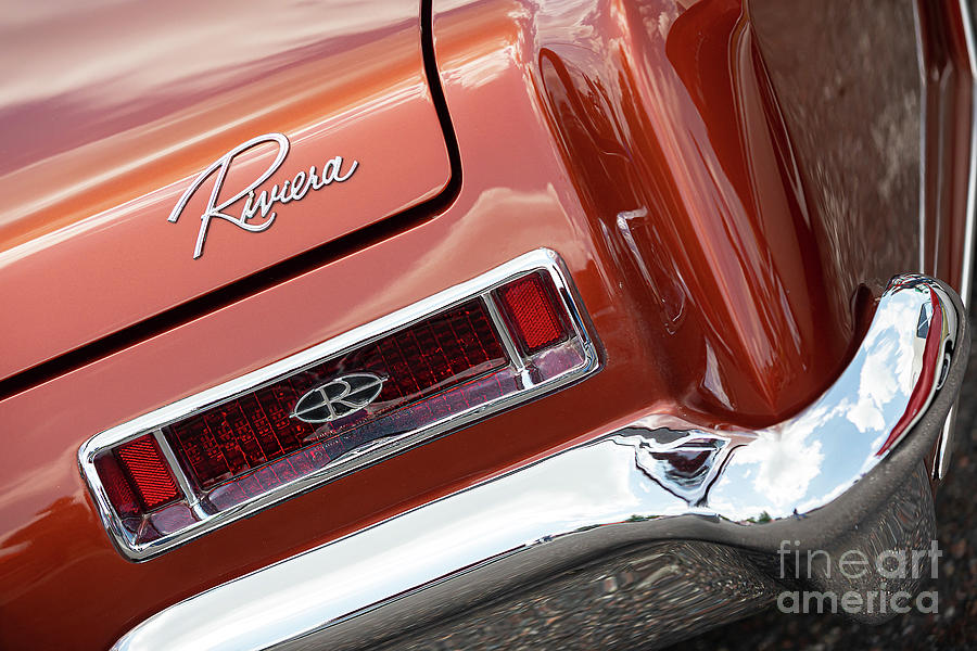 1964 Buick Riviera Taillight Photograph by Dennis Hedberg