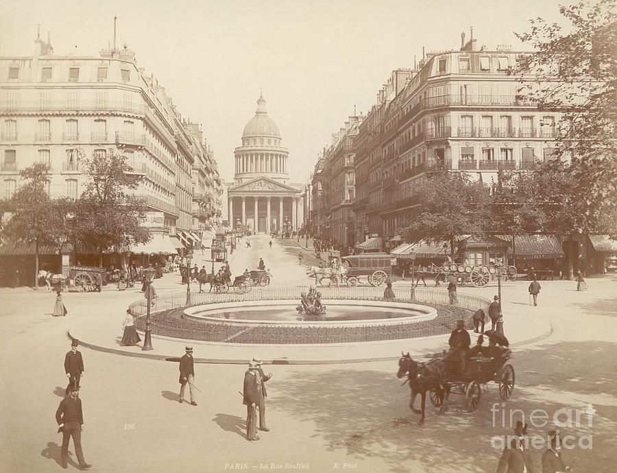 19th Century Paris Street Scene Photograph by Bettmann