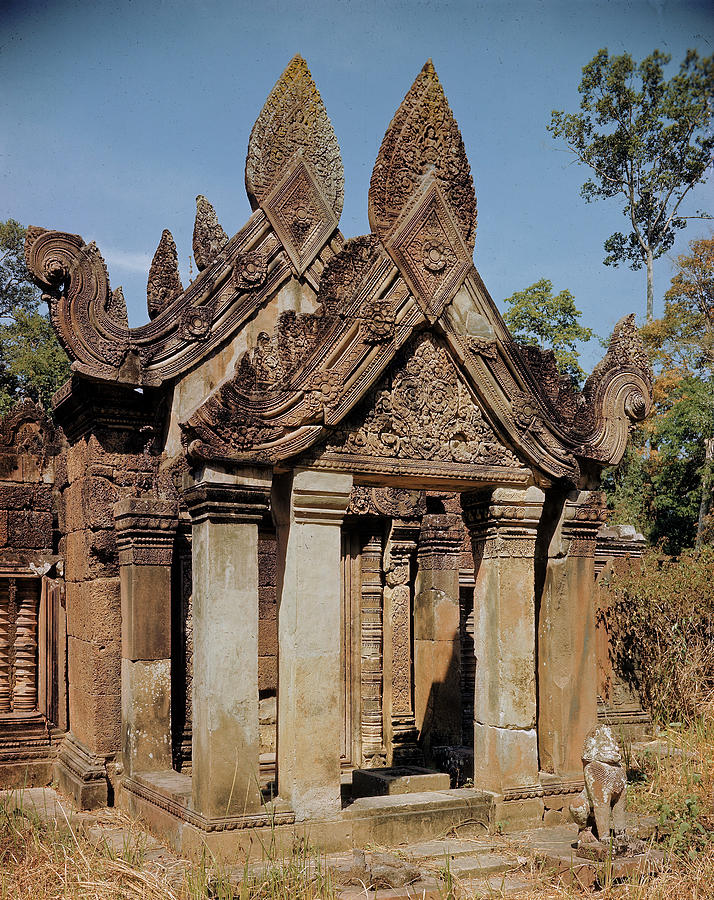 Religion Photograph - Angkor Wat Temple #2 by Eliot Elisofon