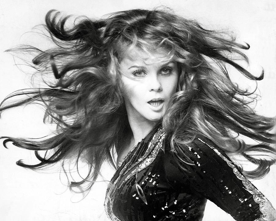 Ann Margret Portrait Session By Harry Langdon