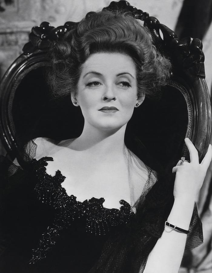 BETTE DAVIS in THE LITTLE FOXES -1941-. #2 Photograph by Album