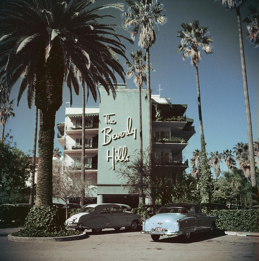 Beverly Hills Hotel Photograph by Slim Aarons
