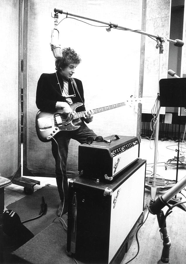 Bob Dylan Photograph - Bob Dylan Records Bringing It All Back #2 by Michael Ochs Archives