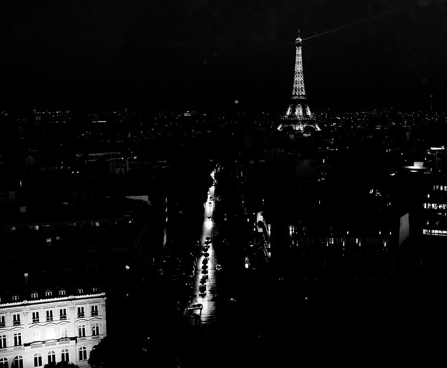 Chiaroscuro Paris #2 Photograph by David Perea