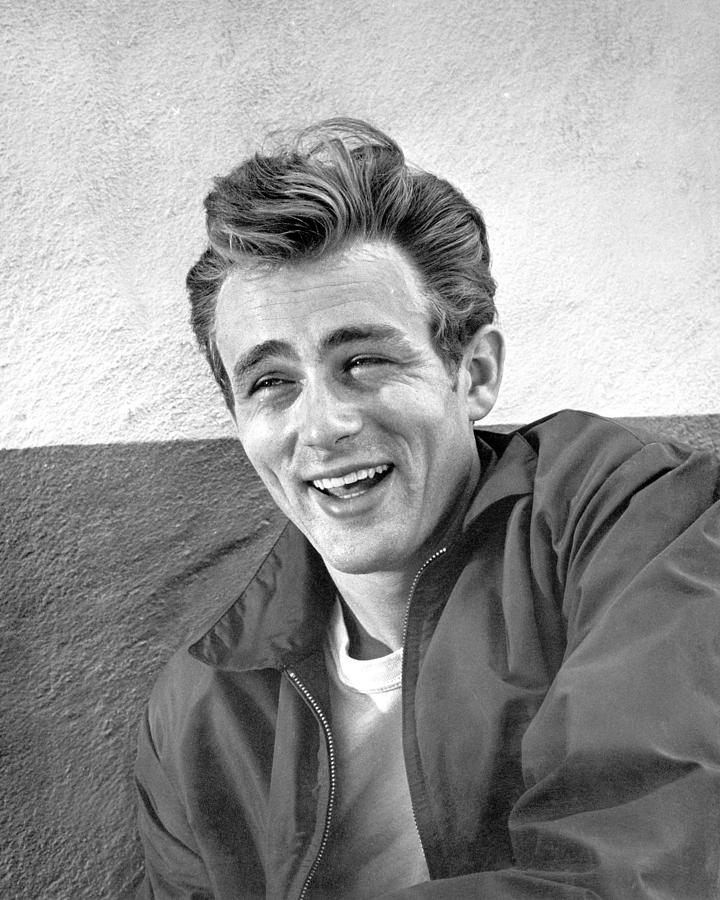 Close-up Of James Dean Photograph by Globe Photos - Fine Art America