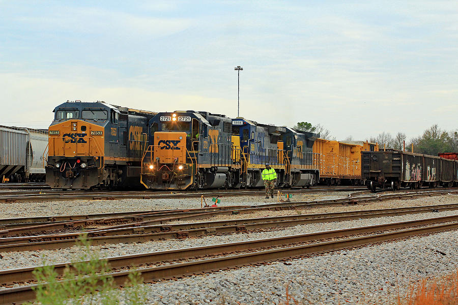 2 CSX Trains @ Cayce Yard 2 Photograph by Joseph C Hinson | Pixels