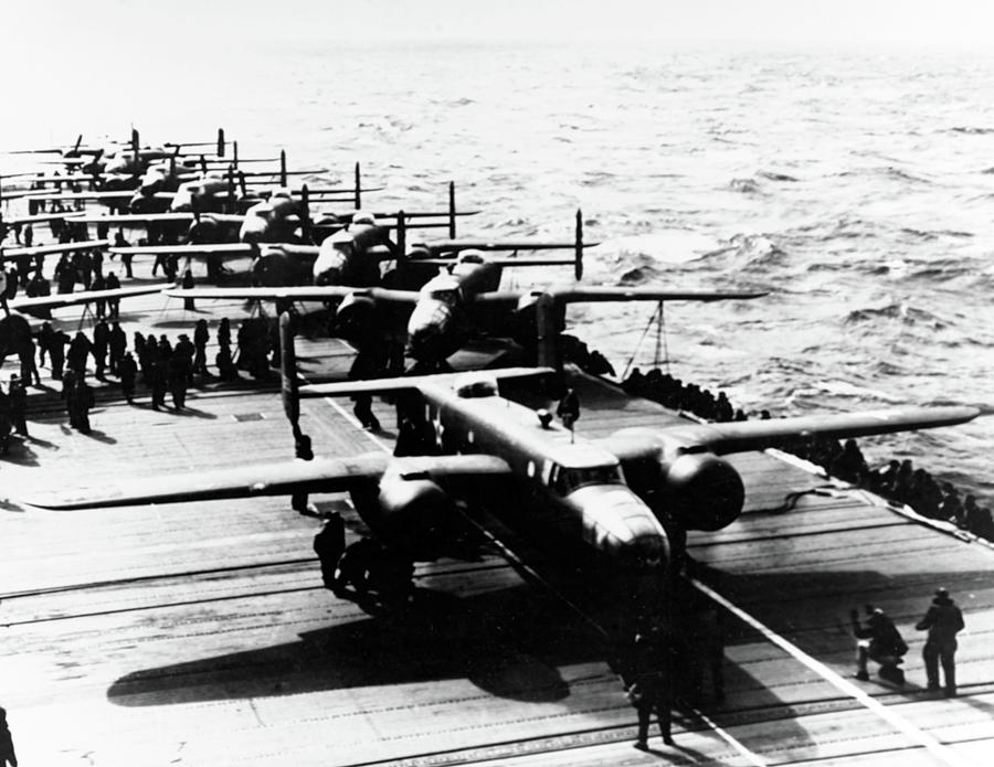 1942 Photograph - Doolittle Raid, 1942 #2 by Science Source