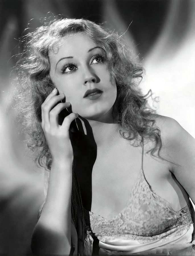 Images fay wray The Queen