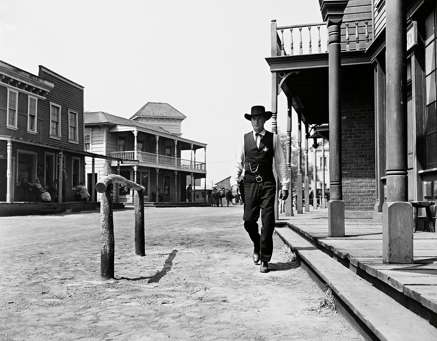 GARY COOPER in HIGH NOON -1952-. #2 Photograph by Album