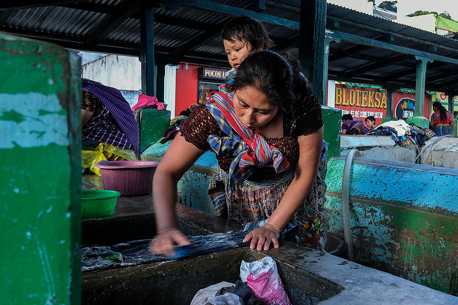 People Photograph - Guatemala #2 by Orna Naor