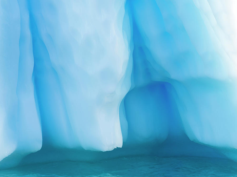 Icebergs In The Uummannaq Fjord System Photograph by Martin Zwick ...