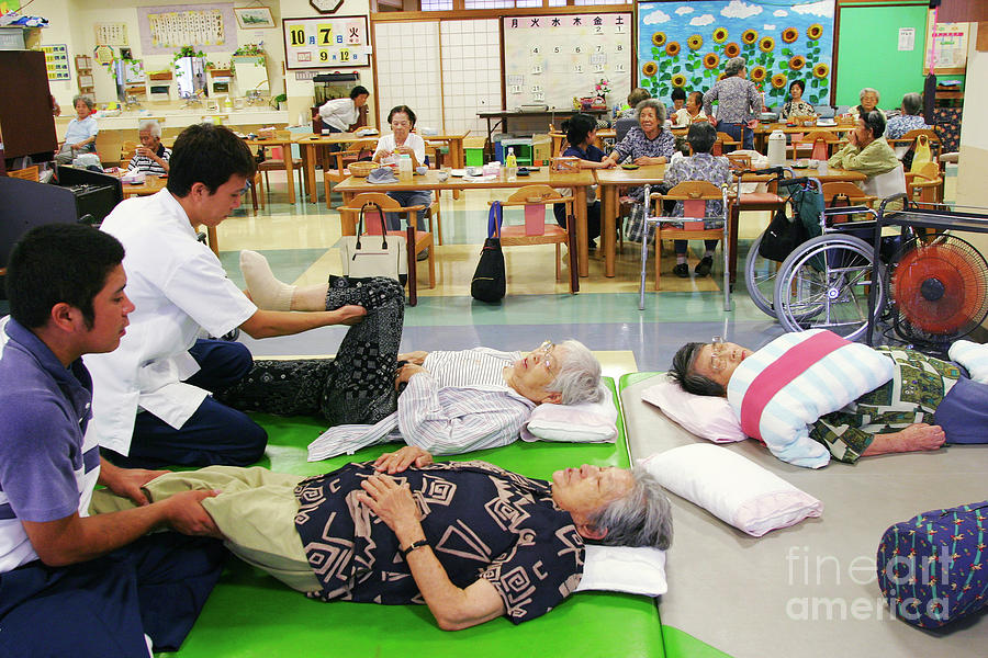 Japanese Geriatric Lifestyle #2 Photograph by Peter Menzel/science Photo Library