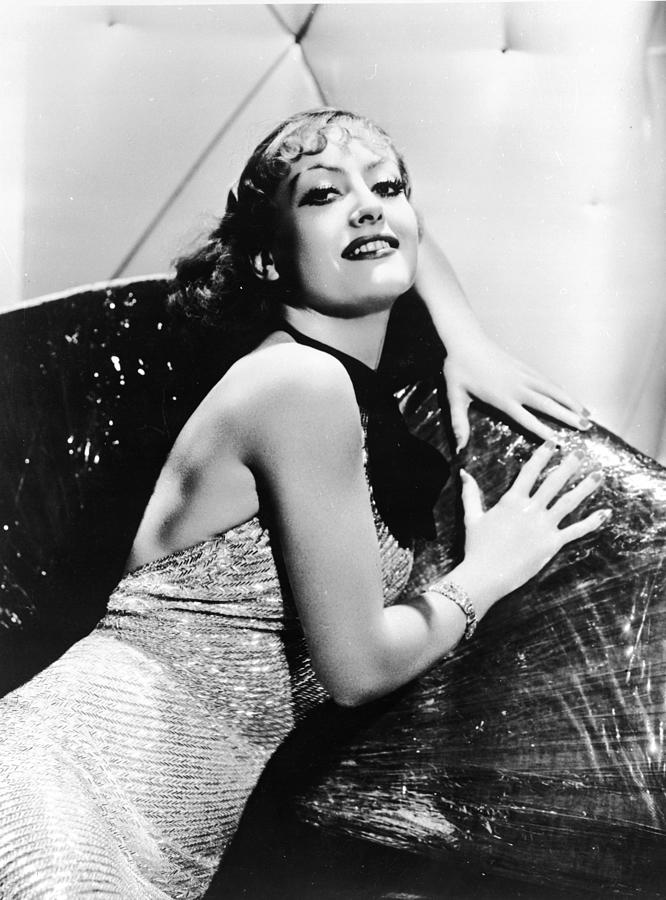 Joan Crawford #2 Photograph by General Photographic Agency