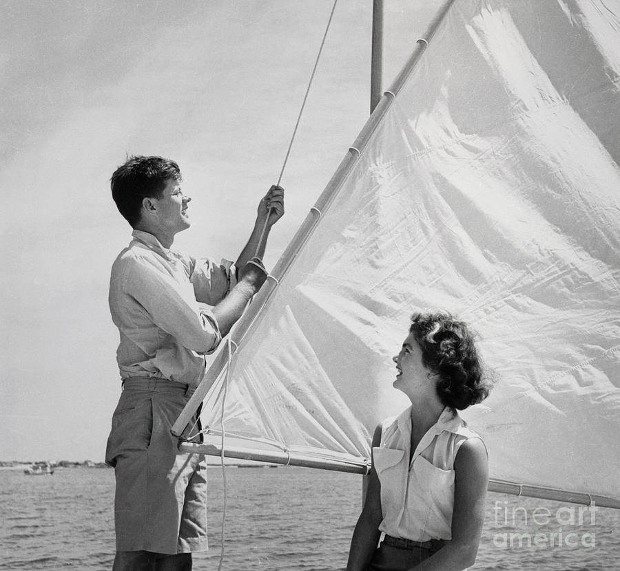 John Kennedy And Jacqueline Bouvier #2 Photograph by Bettmann