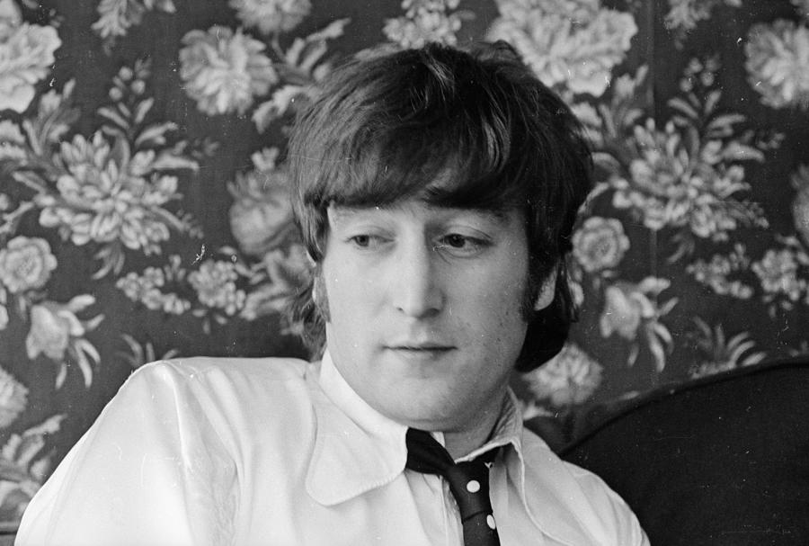 John Lennon #2 Photograph by Harry Benson