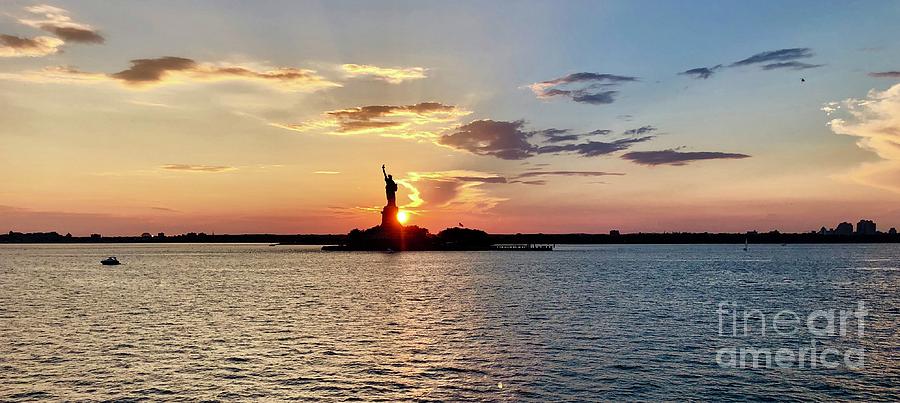 Lady Liberty #2 Photograph by Flavia Westerwelle