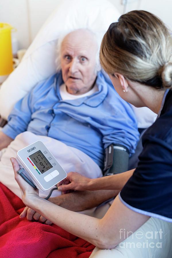 Male Care Home Resident Blood Pressure Test Photograph By Jim Varney Science Photo Library