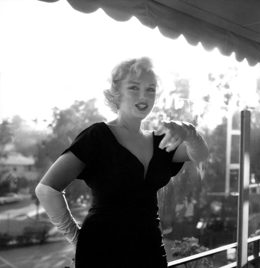 Marilyn Monroe At The Beverly Hills #2 Photograph by Michael Ochs Archives