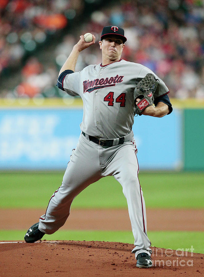 Minnesota Twins V Houston Astros Photograph by Bob Levey Minnesota Twins V Houston Astros Photograph by Bob Levey