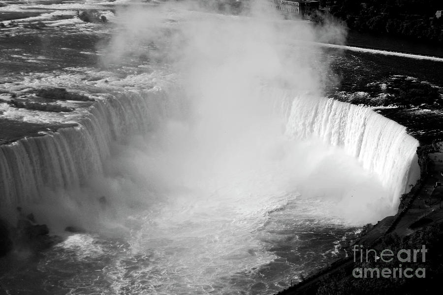 Niagara Falls #2 Photograph by Doc Braham