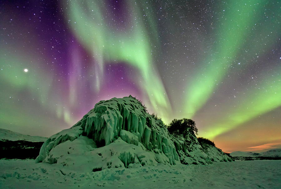 Northern Lights, Lapland, Sweden #2 Digital Art by Bernd Rommelt