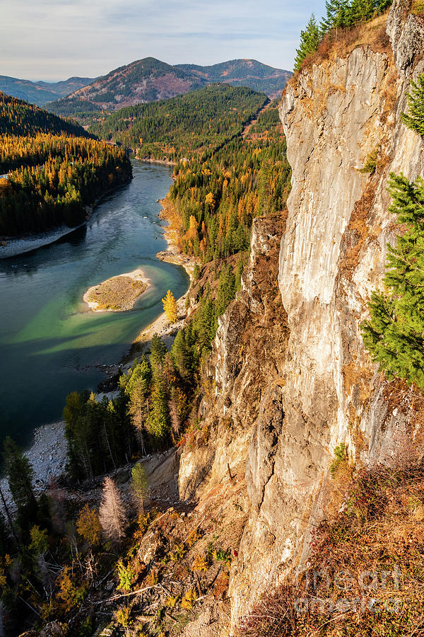 Pend Oreille River at Boundary Dam in Northeastern Washington State ...