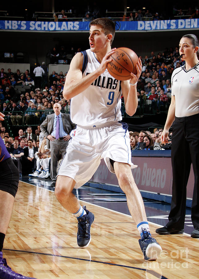 Phoenix Suns V Dallas Mavericks #2 Photograph by Danny Bollinger