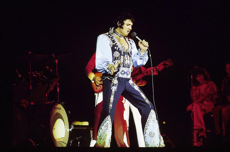 Photo Of Elvis Presley #2 Photograph by Steve Morley