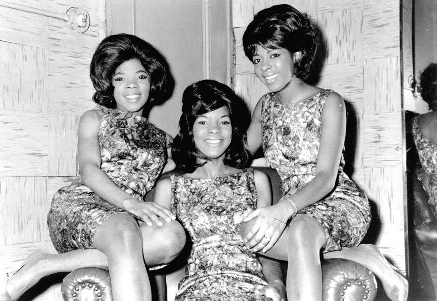 Music Photograph - Photo Of Martha And Vandellas #2 by Michael Ochs Archives