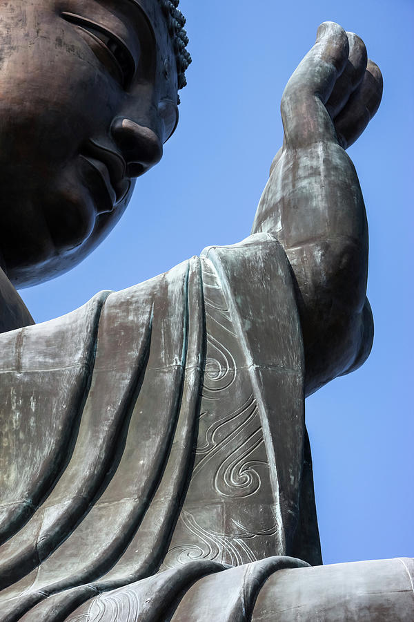 Po Lin Monastery. Statue Photograph by Uig Pixels