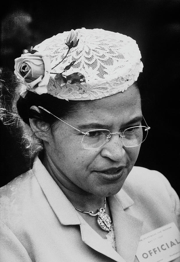 Black And White Photograph - Rosa Parks by Paul Schutzer