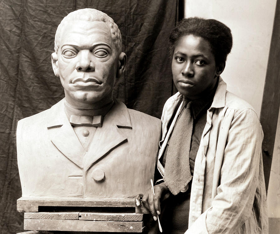 Selma Burke, American Sculptor #2 Photograph by Science Source